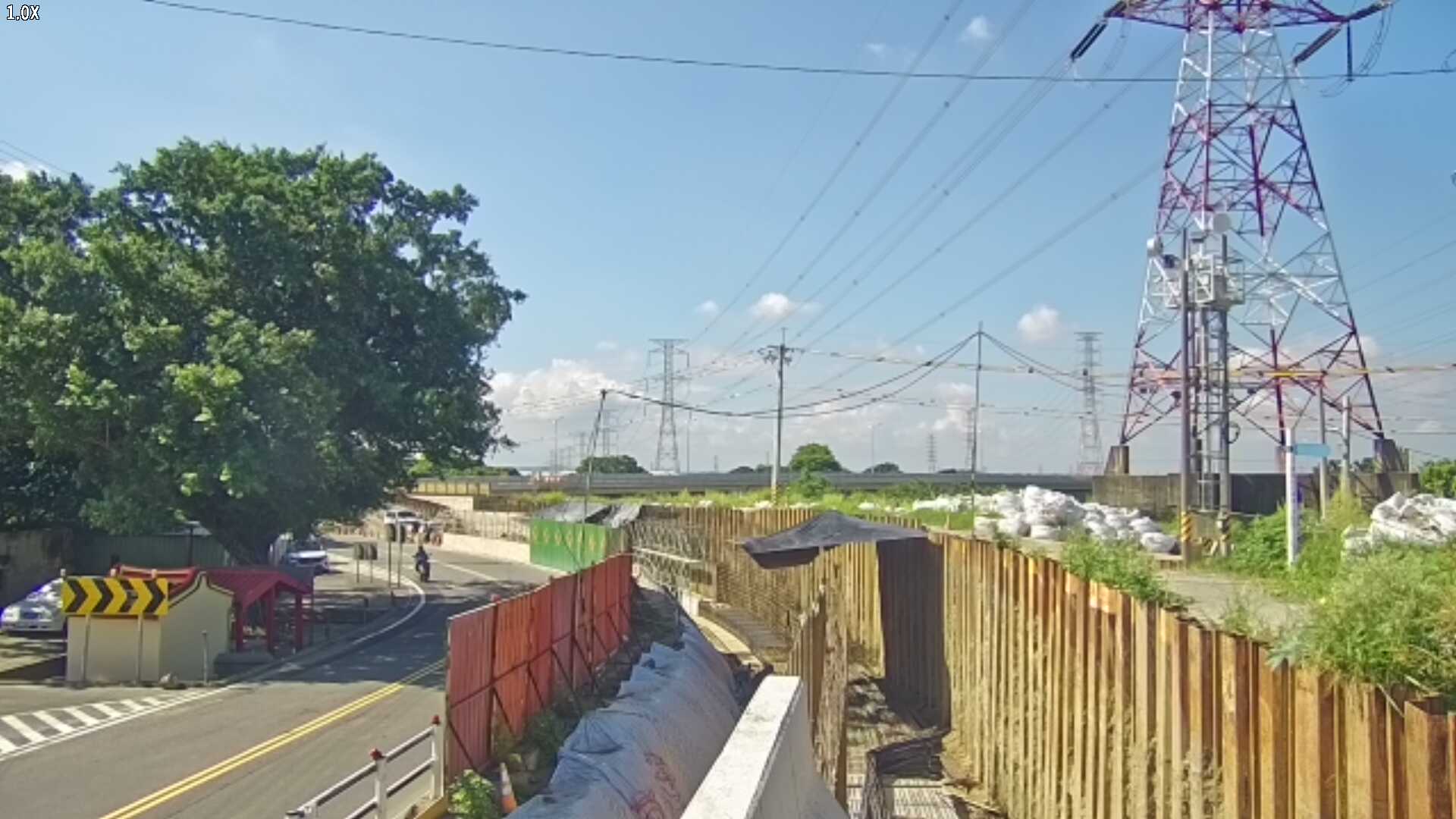 臺中大肚彰化和美跨河橋梁新建工程河川工地使用之大肚端破堤處臨時河防建造物