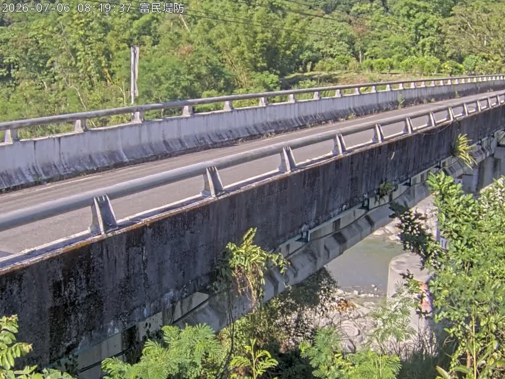 富民堤防