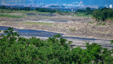 新威大橋