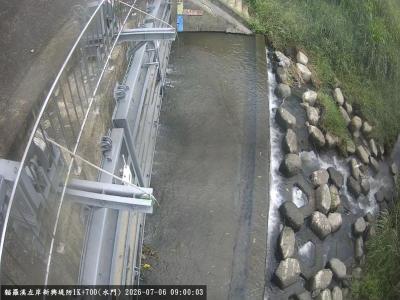 貓羅溪左岸新興堤防1K+700(水門)