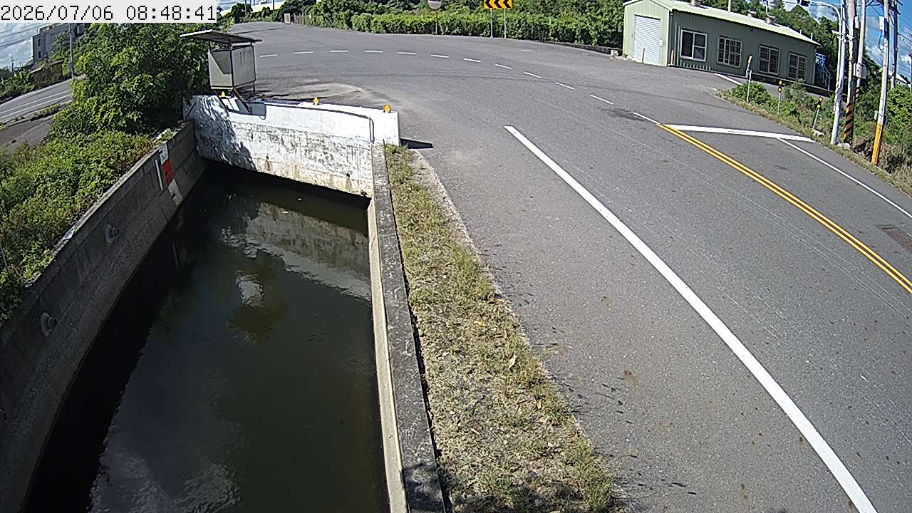 玉山南20線抽水平台