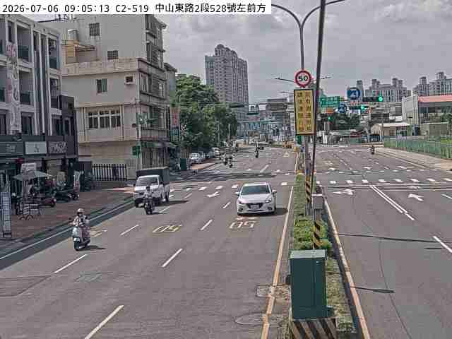 中山東路二段路燈010102