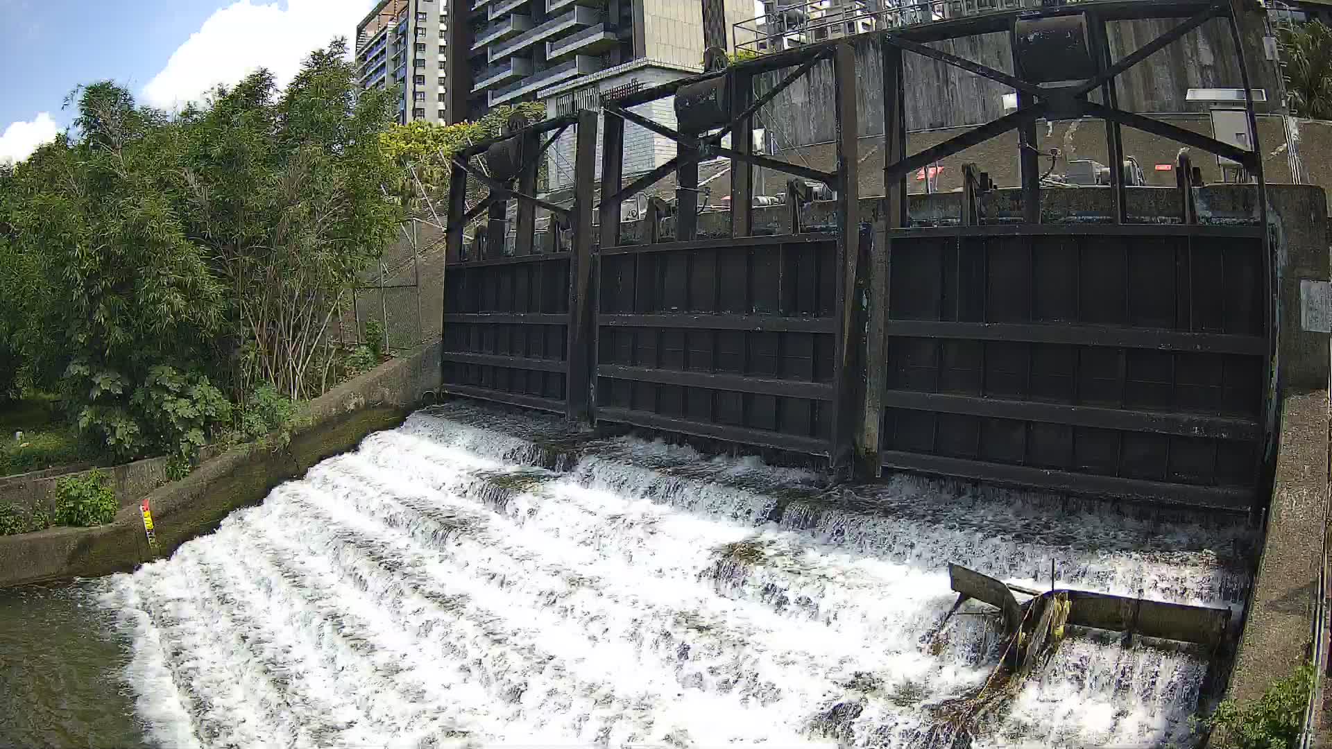 高鐵一號堤防 監視器(水門)