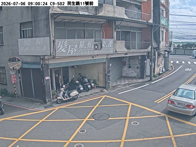 龍潭區民生路11號前