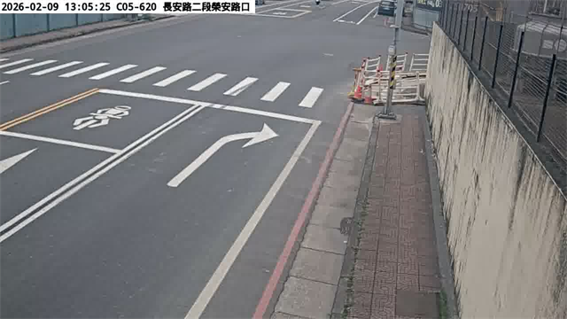 龍潭區龍華路479巷1-1號前