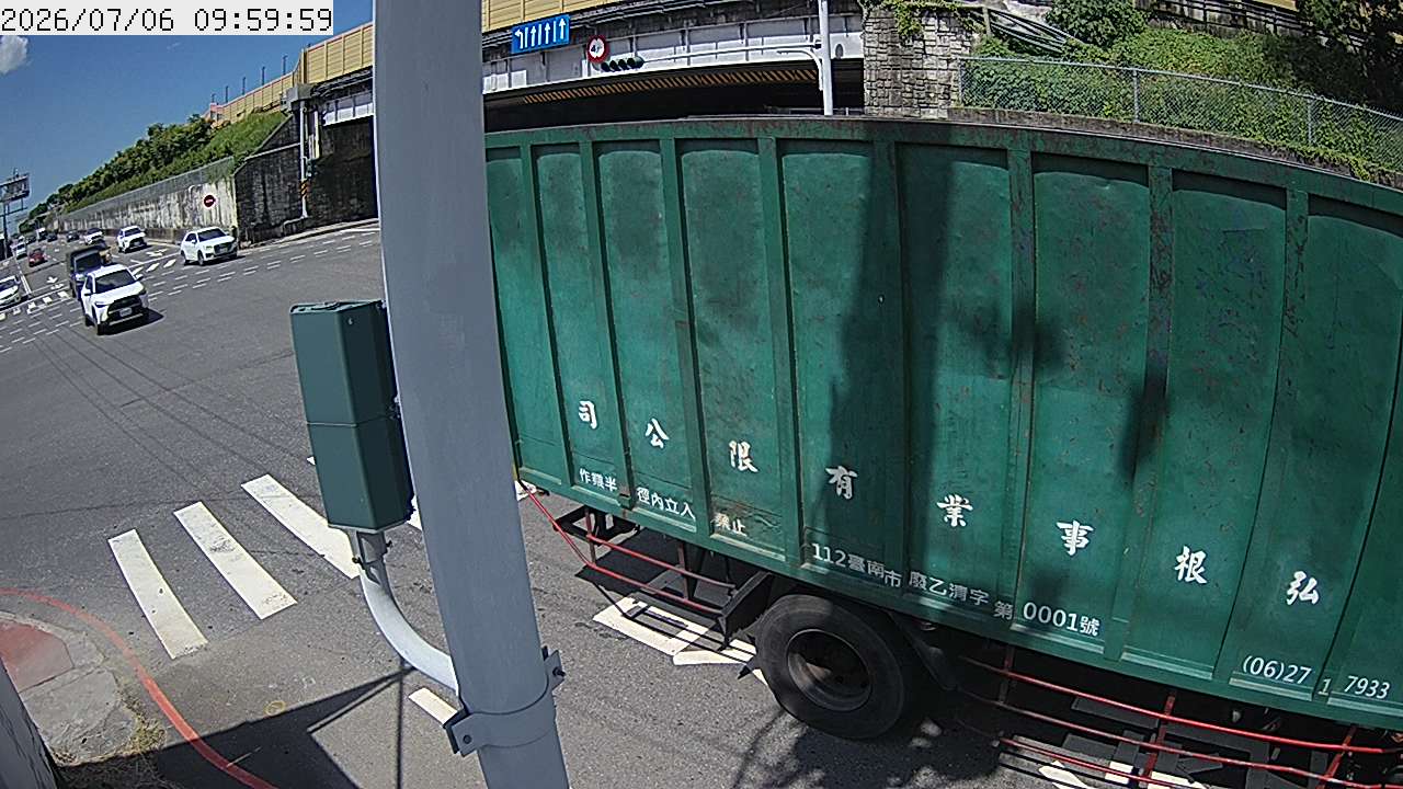 復興路高速公路涵洞淹水