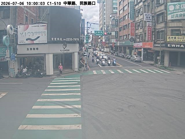 桃園區民族路80號前