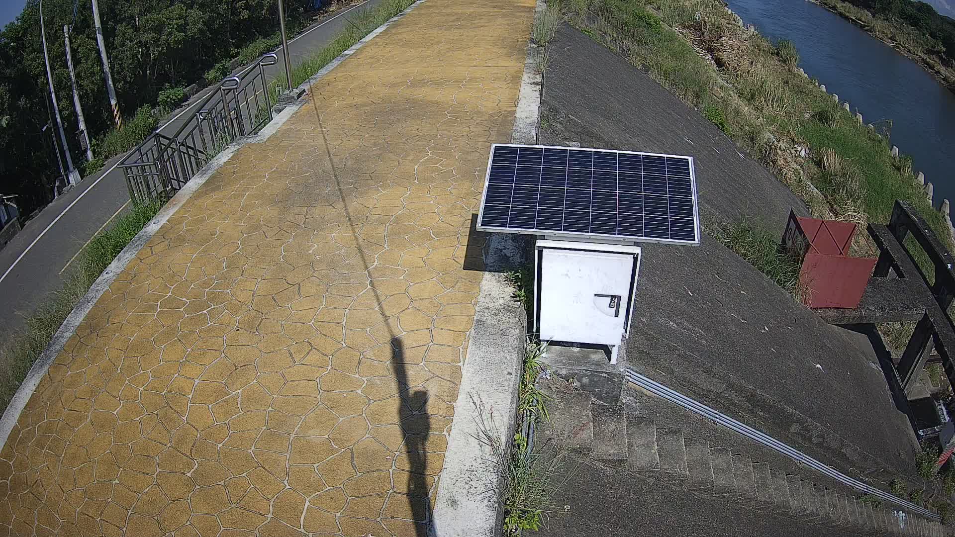 鳳山溪白地堤防 0K+030 監視器(外水防盜)