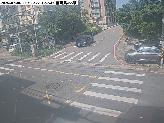 龍岡路三段1號至7號